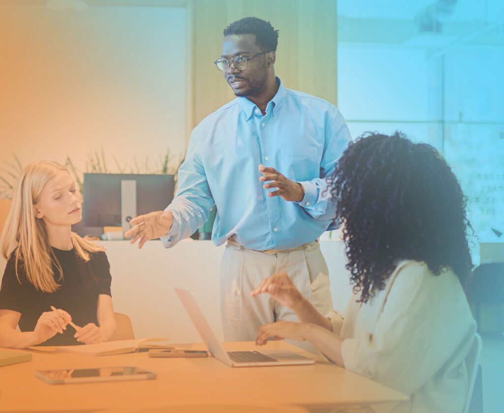 An entrepreneur leads a Leadership Team Meeting