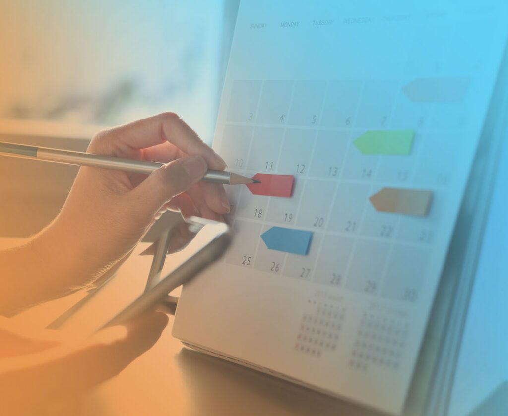 An entrepreneur establishes a business meeting rhythm on their calendar