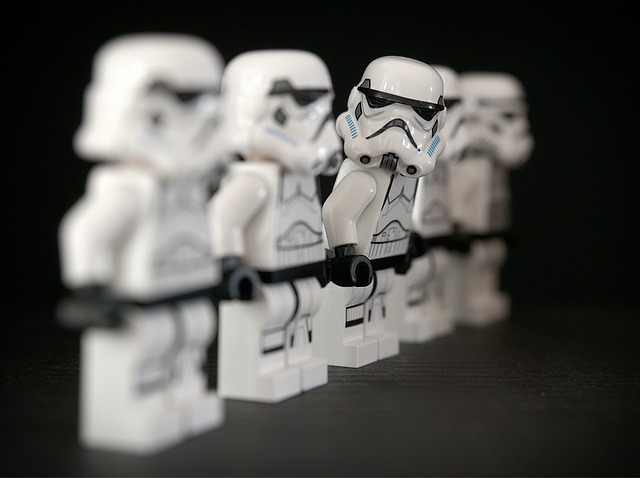 Row of Lego stormtroopers