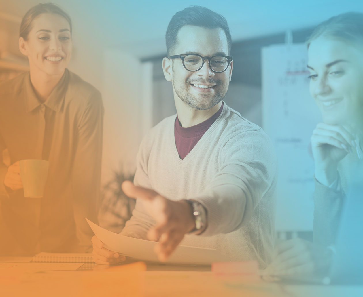 An EOS Implementer guides a leadership team